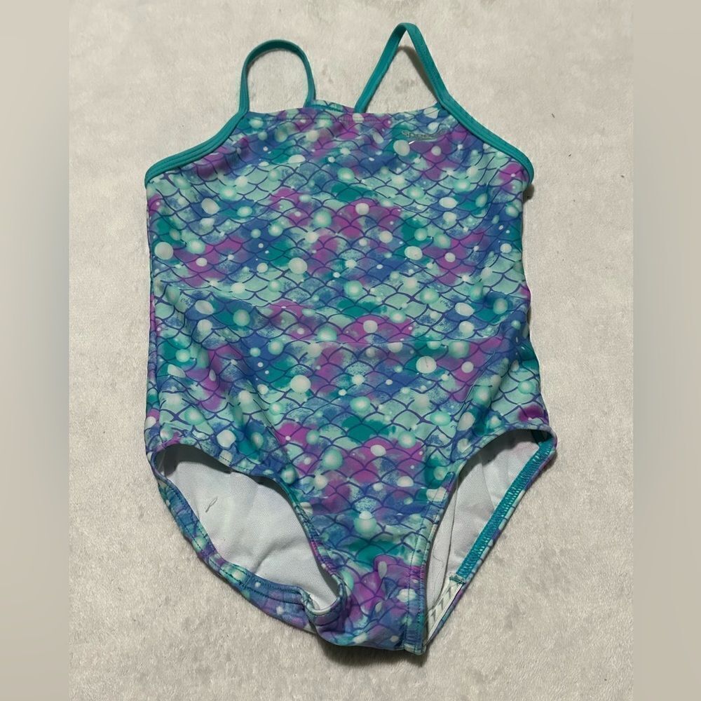 Speedo - Mermaid pattern girls swimsuit - size small